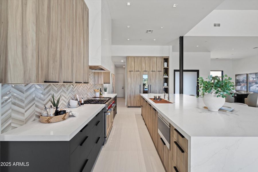 18-Kitchen 18-Kitchen