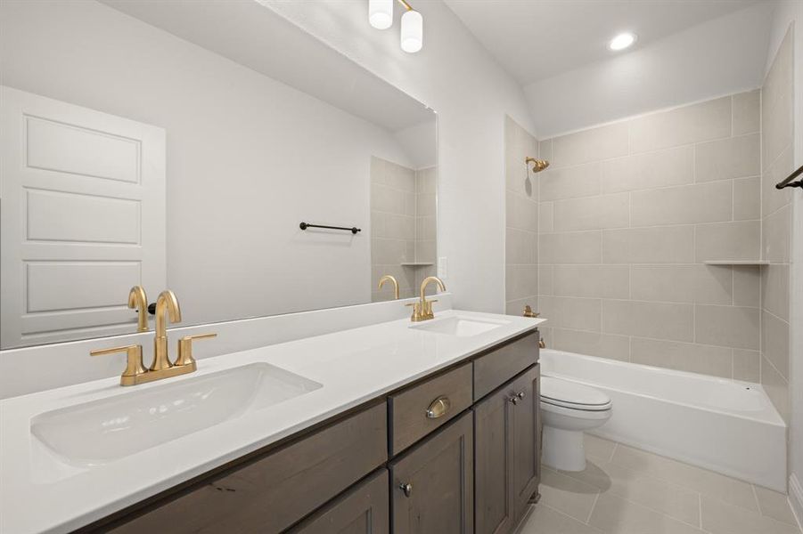 4613 Clearcrest- Bathroom-1