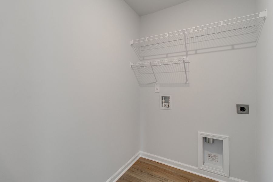Spacious, unfurnished interior of a new home in Bluefield, Lexington (Image 35).