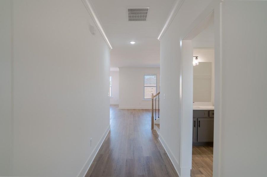 Spacious, unfurnished interior of a new home in Magnolia Ridge, Monroe (Image 44).