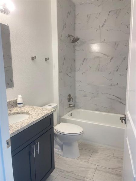 Furnished interior view inside a new home in , Ocala (Image 5).