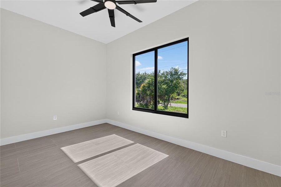 Spacious, unfurnished interior of a new home in , Port Charlotte (Image 20).
