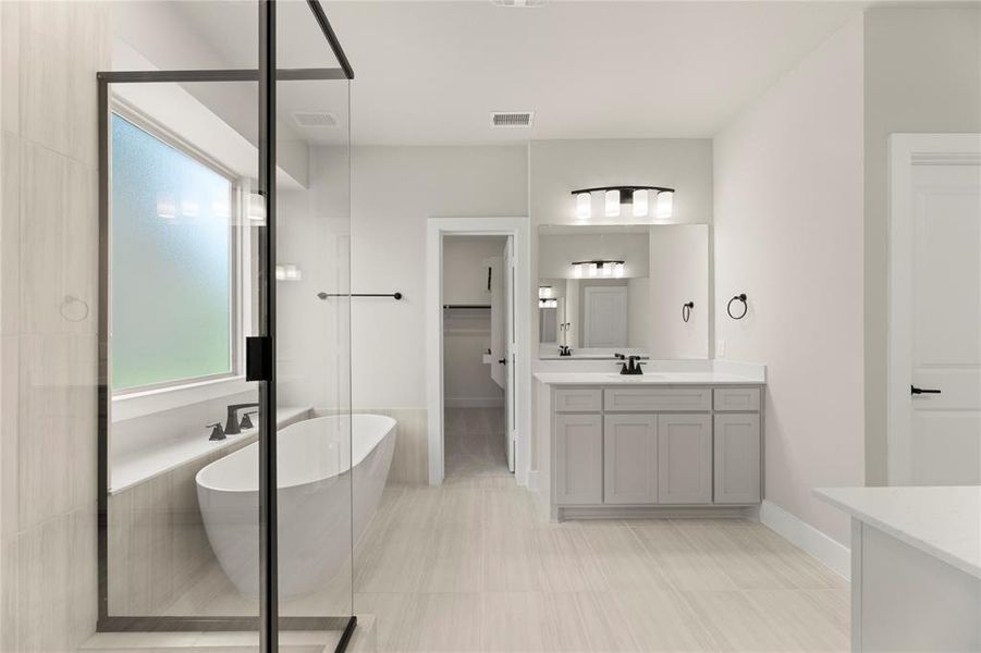 17. 1145 Chickadee - Bath 17. 1145 Chickadee - Bath