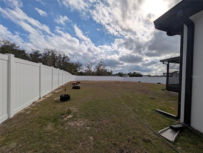 Exterior details and patio area of a home in , Poinciana (Image 29).