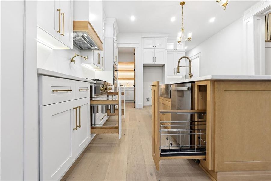 Image 65 of a home in .