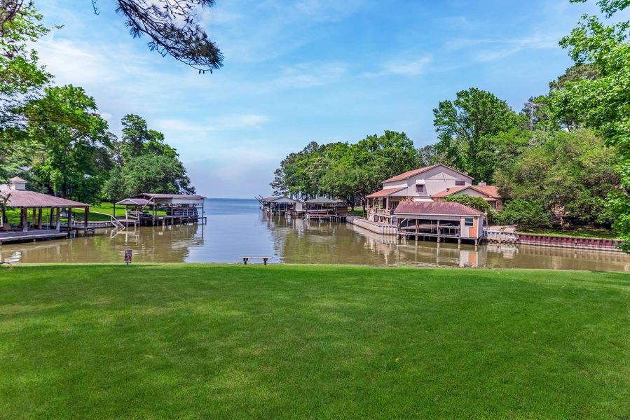 Enjoy every day by the lake