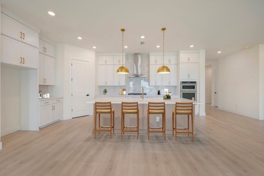 Furnished interior view inside a new home in Palmera Wellen Park - Classic Series, Venice (Image 6).