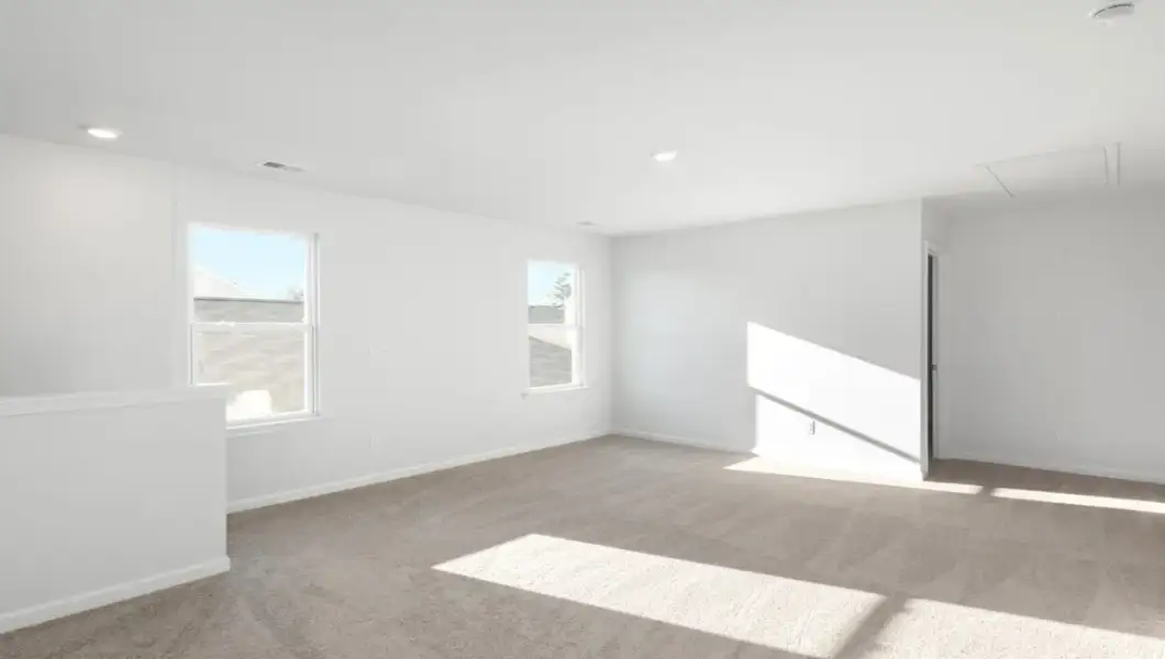 Representative unfurnished interior of a home built from the Robie by D.R. Horton in Saunders Village, Northwest (Image 19).