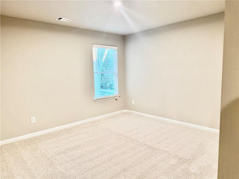 Spacious, unfurnished interior of a new home in Silver Leaf, Dawsonville (Image 12).