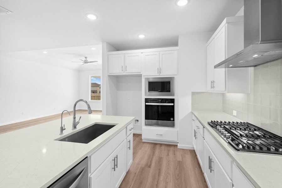 Furnished interior view inside a new home in Santa Rita Ranch, Liberty Hill (Image 10). Furnished interior view inside a new home in Santa Rita Ranch, Liberty Hill (Image 10).