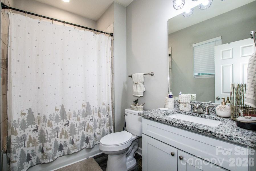 Master Suite Bathroom