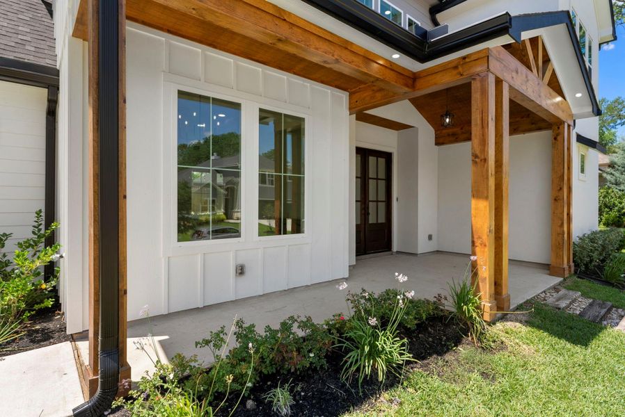 Exterior details and patio area of a home in , Montgomery (Image 4).