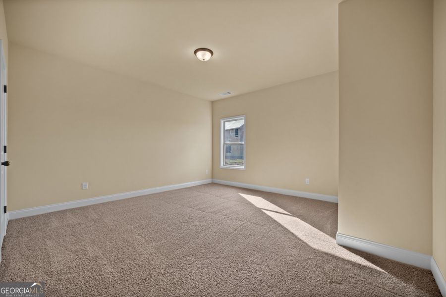 Spacious, unfurnished interior of a new home in Fox Crossing, Griffin (Image 13). Spacious, unfurnished interior of a new home in Fox Crossing, Griffin (Image 13).
