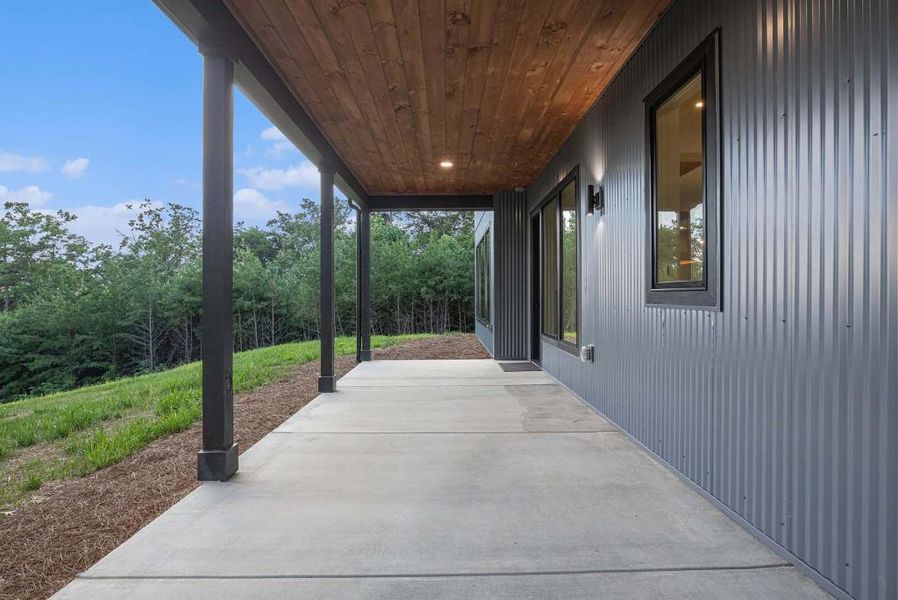 Image 46 of a home in .