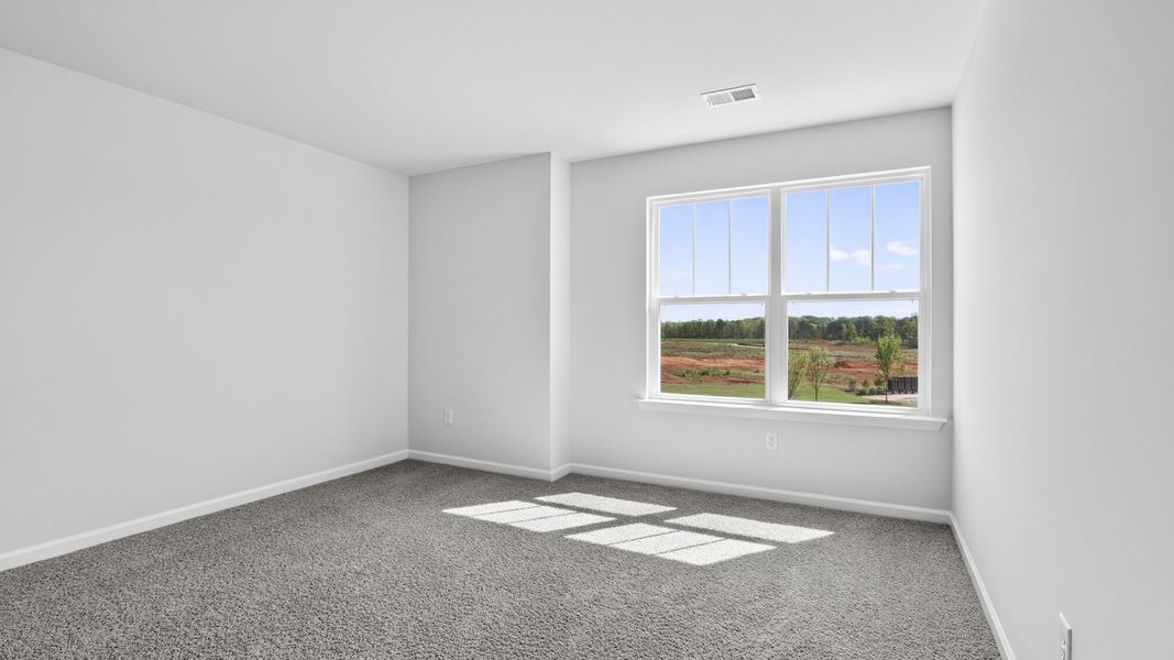 Spacious, unfurnished interior of a new home in Hunters Ridge, Woodruff (Image 28).