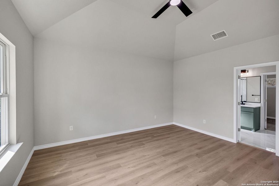 Spacious, unfurnished interior of a new home in , Elmendorf (Image 39).