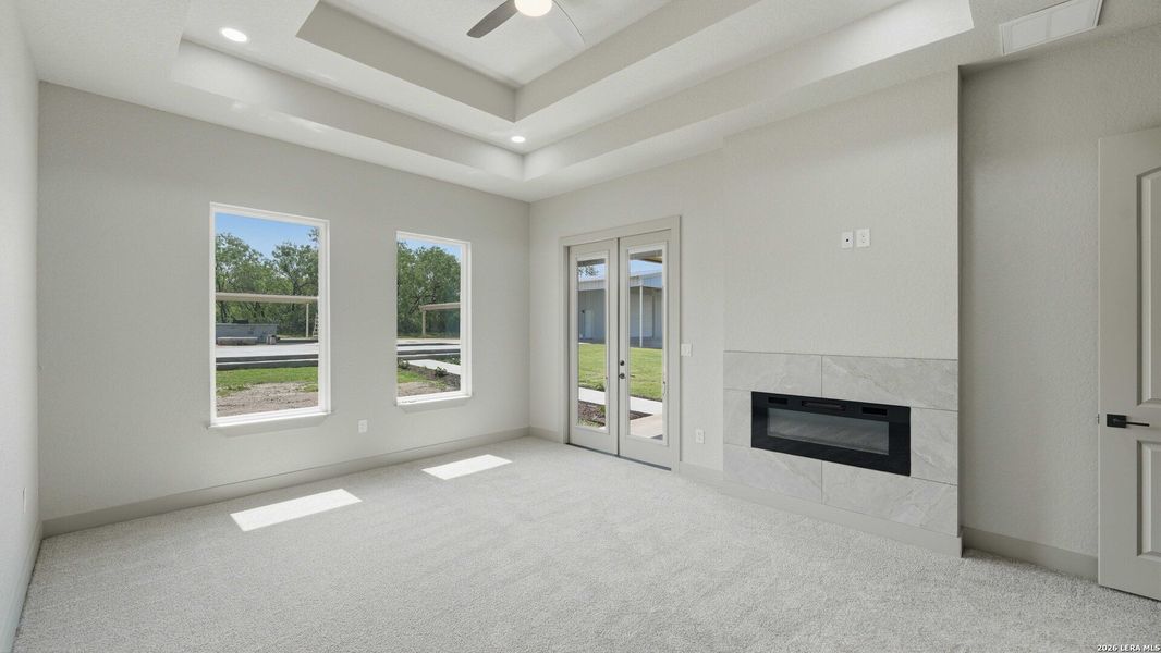Spacious, unfurnished interior of a new home in , Adkins (Image 28).