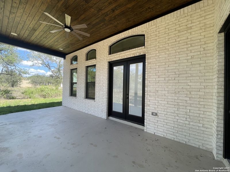 Image 34 of a home in .