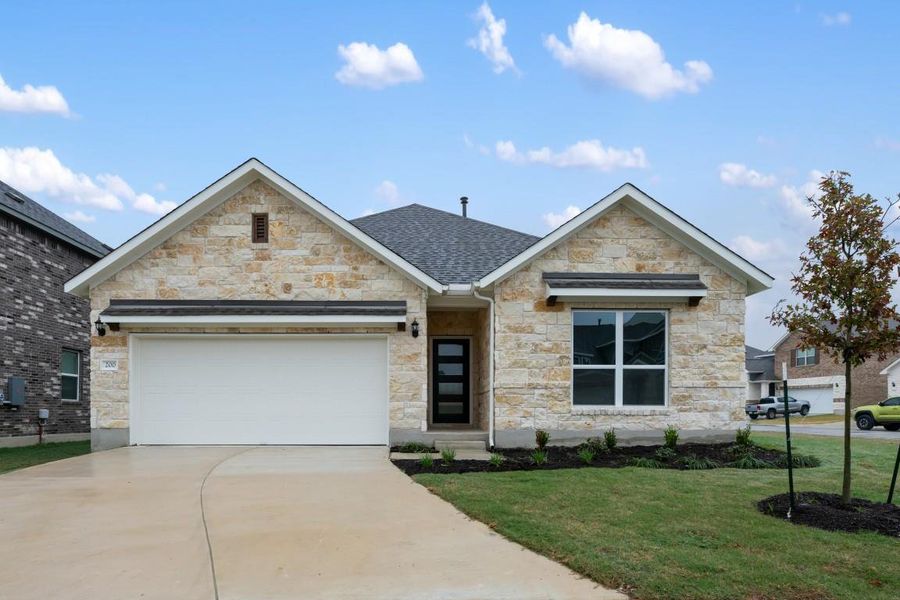 Representative images and renderings are for illustrative purposes. Actual structural options and design finishes of home may vary. Representative images and renderings are for illustrative purposes. Actual structural options and design finishes of home may vary.