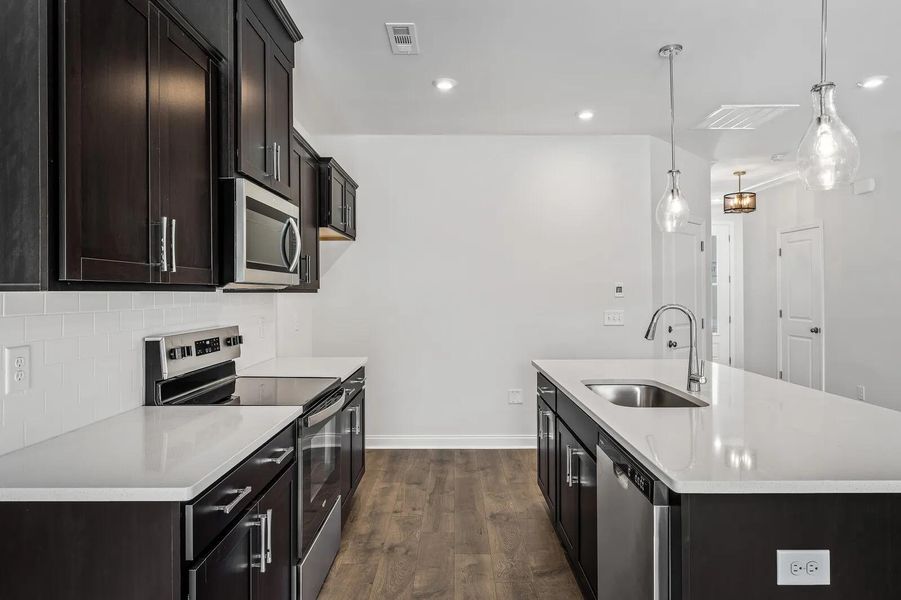 The Lennox A Kitchen The Lennox A Kitchen