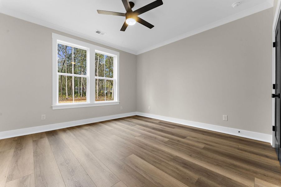 Spacious, unfurnished interior of a new home in , Summerville (Image 75).