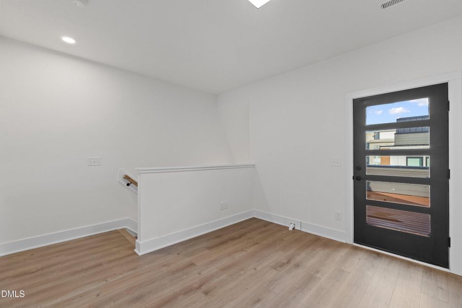 63-512 Gordon St, 1101_0754