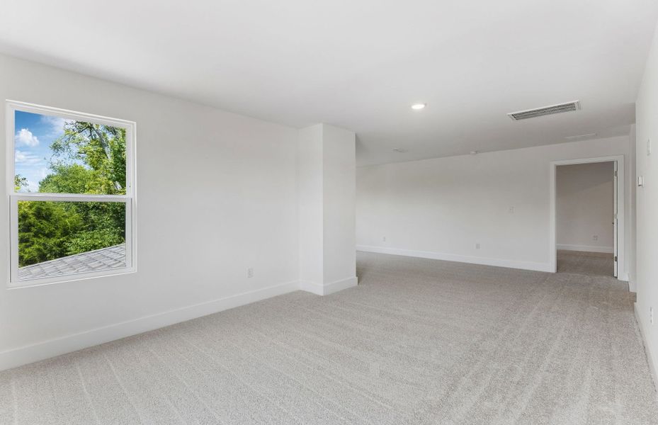 Spacious, unfurnished interior of a new home in Glenview Farms, Murfreesboro (Image 46). Spacious, unfurnished interior of a new home in Glenview Farms, Murfreesboro (Image 46).