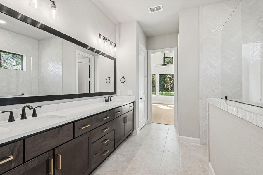 Furnished interior view inside a new home in ARTAVIA 65' Homesites, Conroe (Image 10).