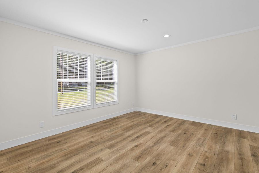 Spacious, unfurnished interior of a new home in , Ravenel (Image 29).