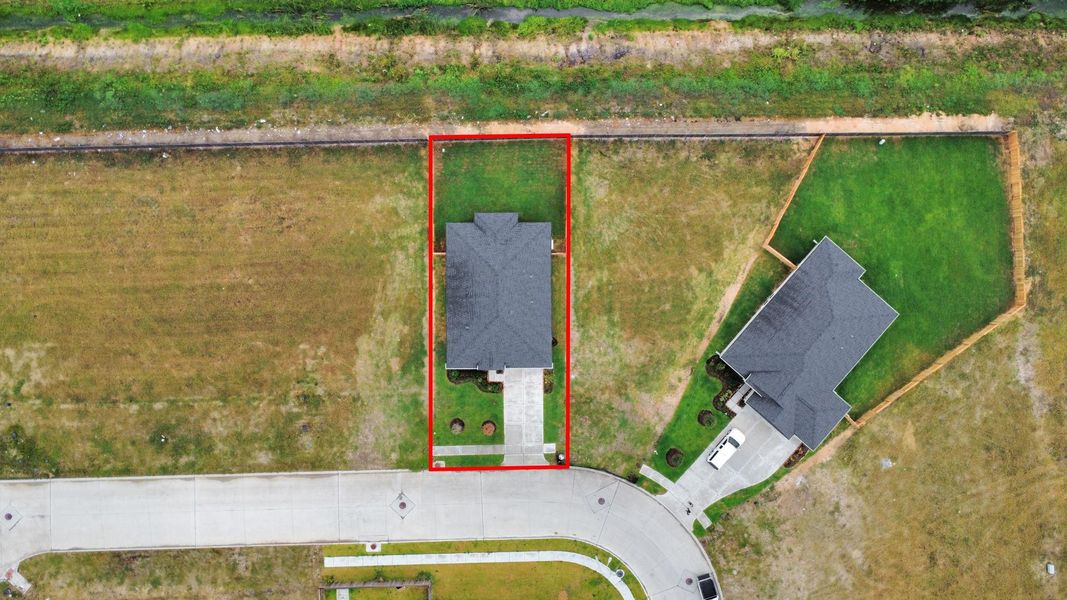 Image 37 of a home in Sunrise Cove: Landmark Collection.