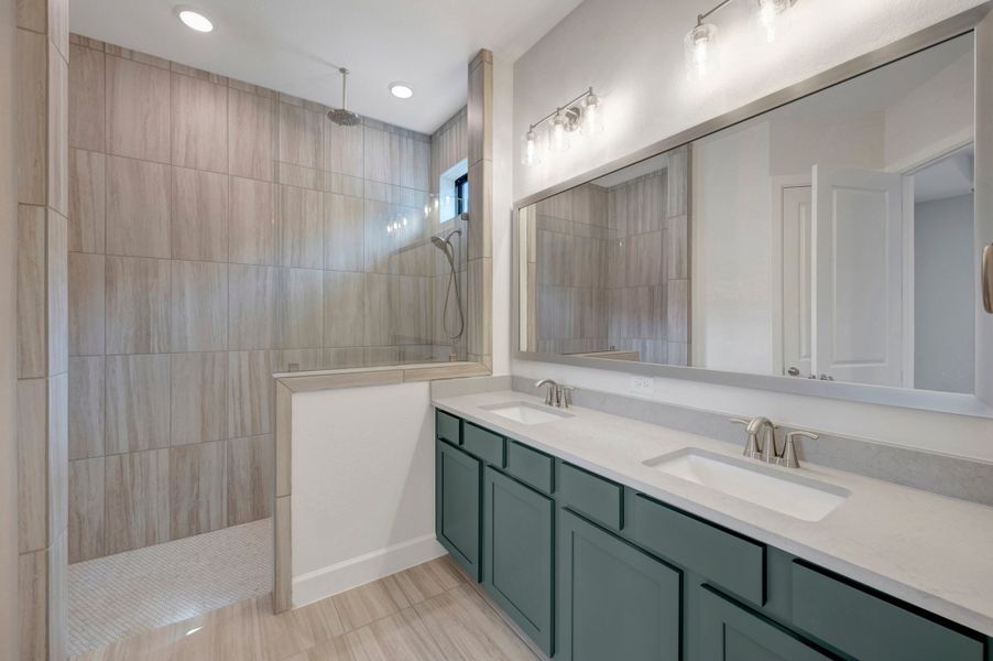 Owner's Bath Owner's Bath