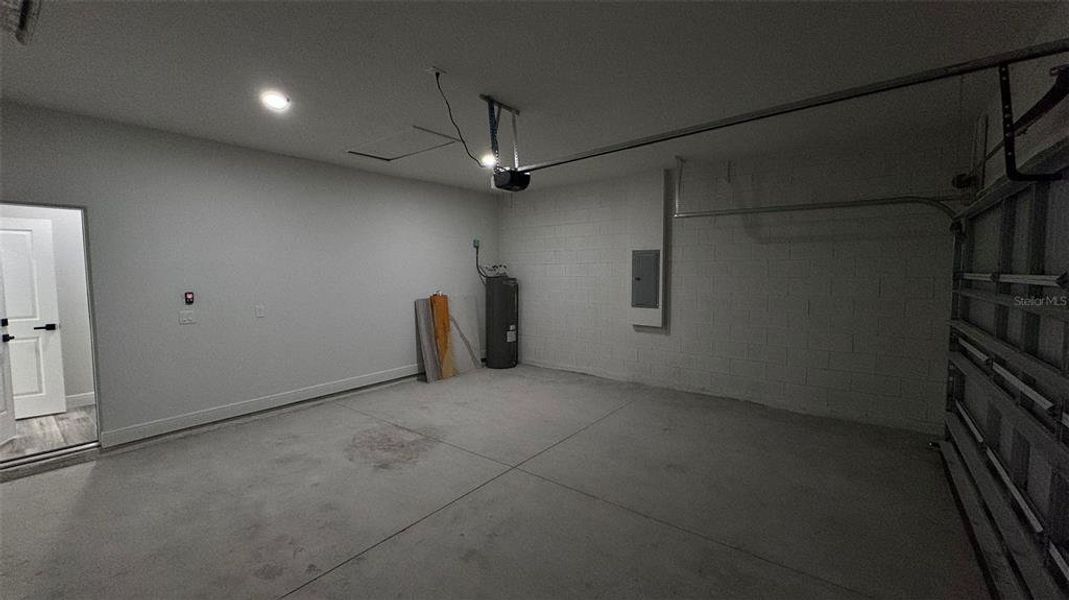 Spacious, unfurnished interior of a new home in , Ocala (Image 25). Spacious, unfurnished interior of a new home in , Ocala (Image 25).