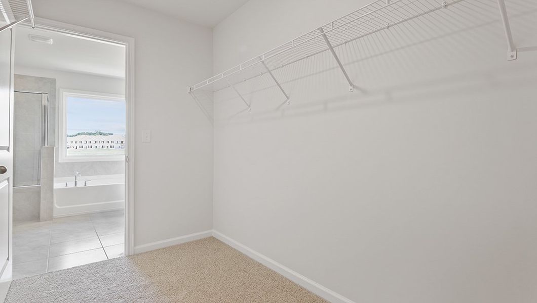 Spacious, unfurnished interior of a new home in Skybrook Corners, Huntersville (Image 19).