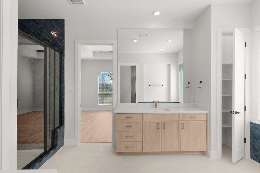 Furnished interior view inside a new home in Lariat, Liberty Hill (Image 9).