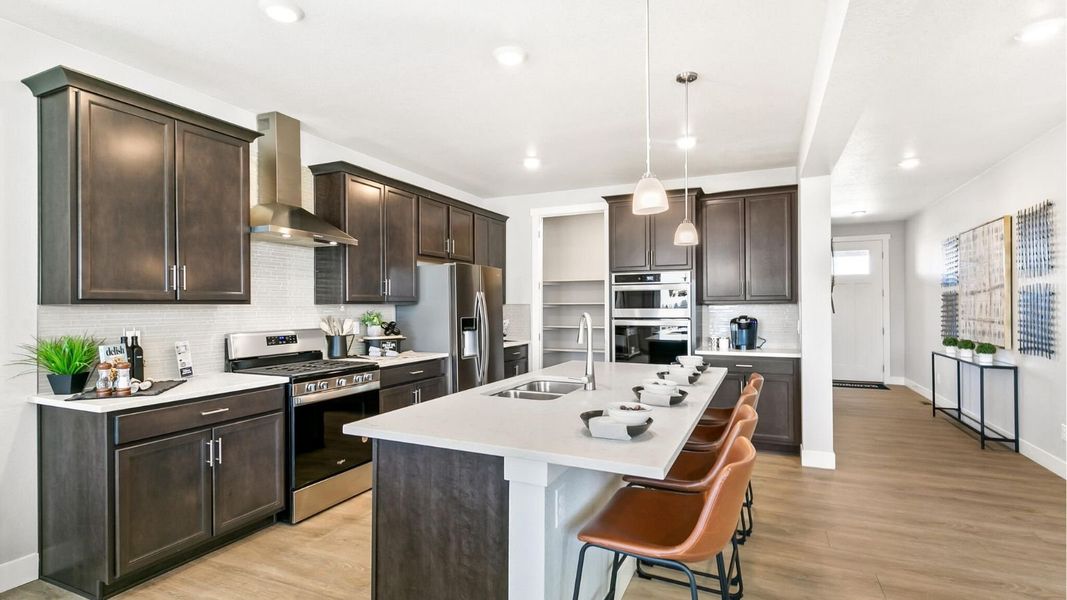 Furnished interior view inside a new home in Vantage, Berthoud (Image 8).