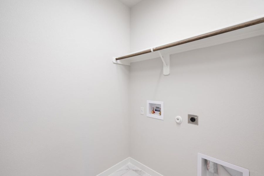 Spacious, unfurnished interior of a new home in Flora, Hutto (Image 42). Spacious, unfurnished interior of a new home in Flora, Hutto (Image 42).