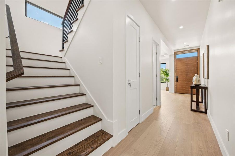 Spacious, unfurnished interior of a new home in , Irving (Image 38). Spacious, unfurnished interior of a new home in , Irving (Image 38).