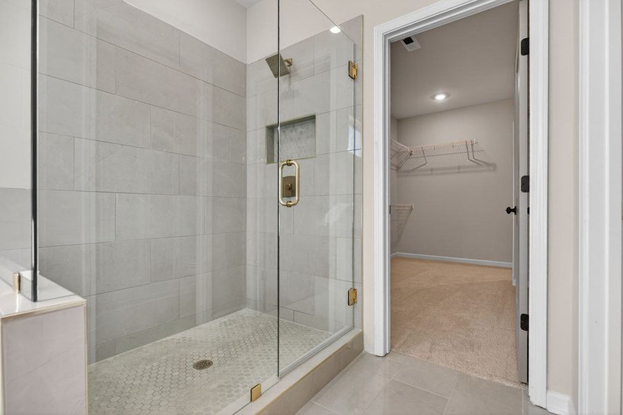 Furnished interior view inside a new home in Blackwelder Bluff, Bowdon (Image 20).