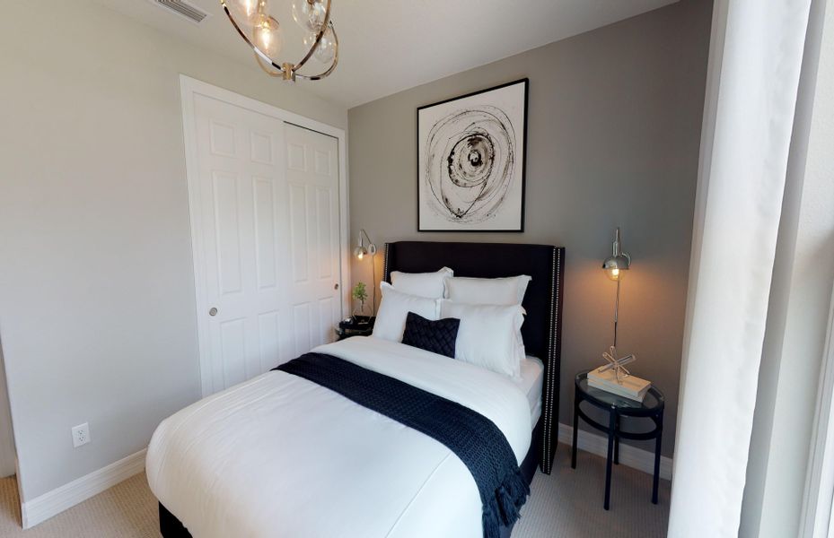 Representative furnished interior of a home built from the Palmary by Del Webb in Del Webb Sunbridge, St. Cloud (Image 36).