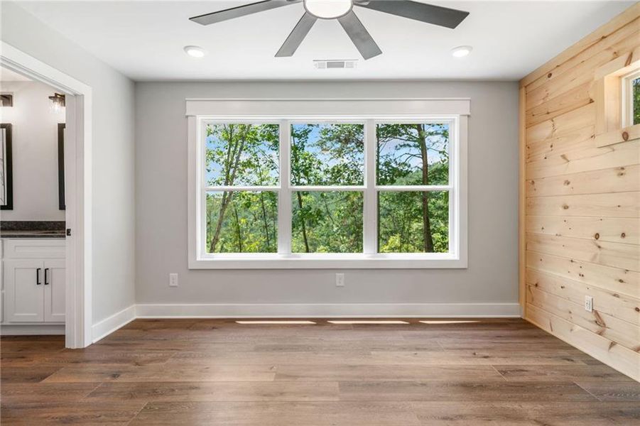 Spacious, unfurnished interior of a new home in , Ranger (Image 22).