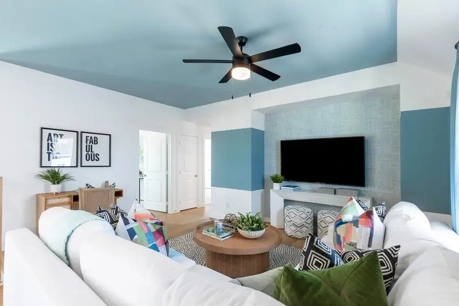 Furnished interior view inside a new home in Brookewater, Rosenberg (Image 14). Furnished interior view inside a new home in Brookewater, Rosenberg (Image 14).