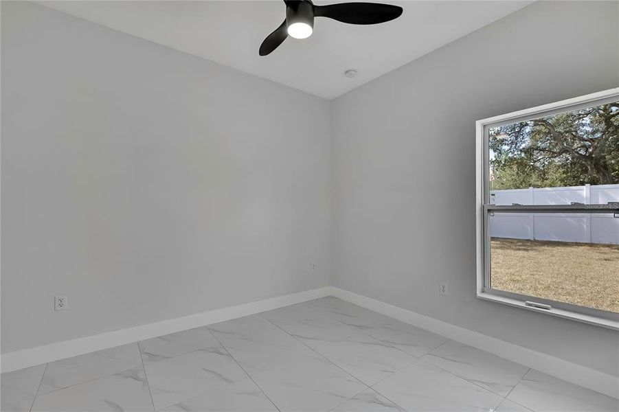 Spacious, unfurnished interior of a new home in , Weeki Wachee (Image 22).