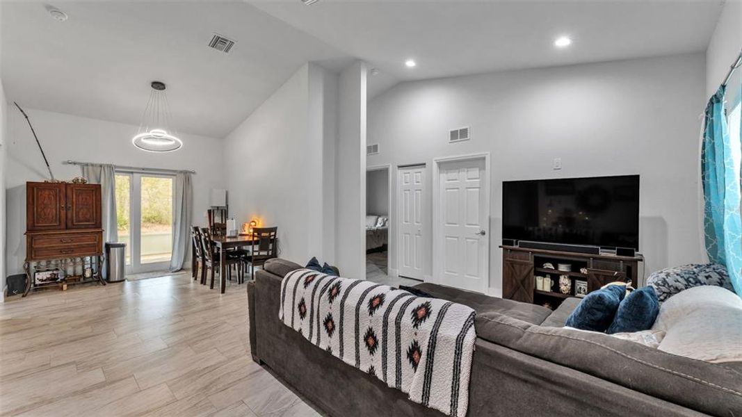 Furnished interior view inside a new home in , Sebring (Image 36).