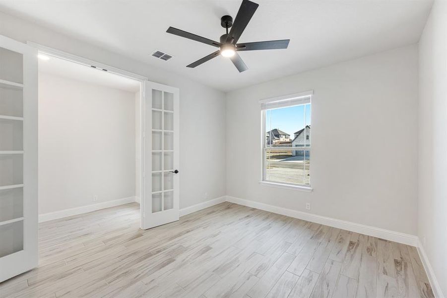 Spacious, unfurnished interior of a new home in Devonshire Classic 60-65, Forney (Image 25). Spacious, unfurnished interior of a new home in Devonshire Classic 60-65, Forney (Image 25).
