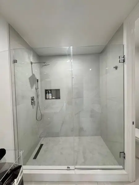 HUGE PRIMARY SHOWER