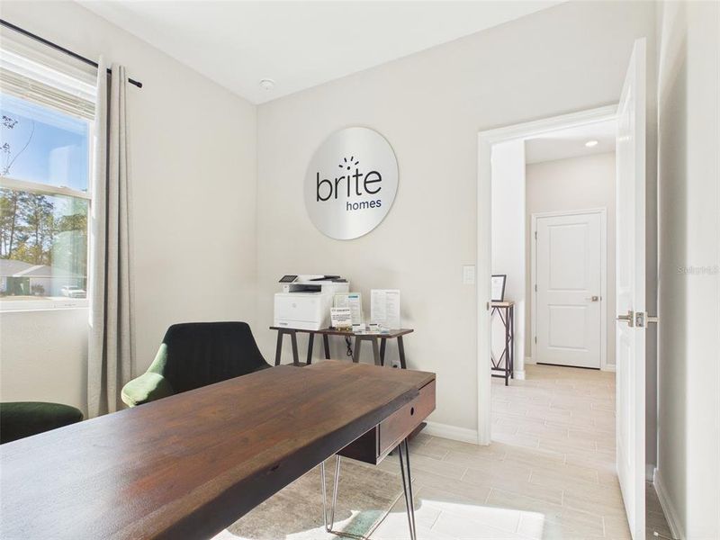 Furnished interior view inside a new home in , Ocala (Image 33).