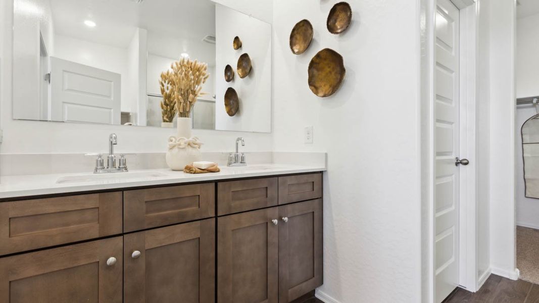 Furnished interior view inside a new home in Moonlight, Maricopa (Image 14).