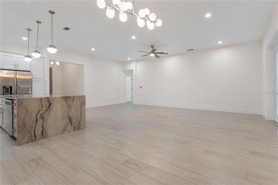 Spacious, unfurnished interior of a new home in , Eustis (Image 16).