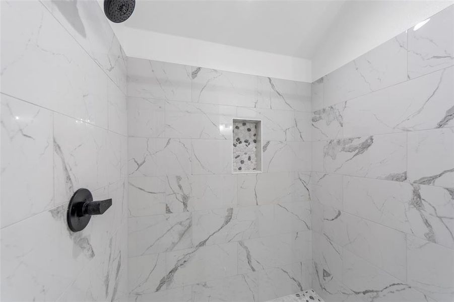 Image 33 of a home in .