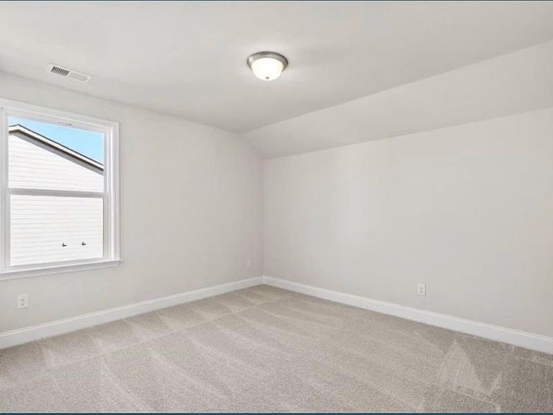 Spacious, unfurnished interior of a new home in Wehunt Meadows, Hoschton (Image 34).